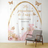 Pink Gown Presentación de 3 Años Spanischer Hinter Wandteppich (Beispiel)