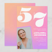 Pink Gradient Retro Foto 57. Geburtstag Einladung (Vorne/Hinten)