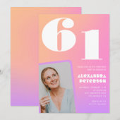 Pink Gradient Retro Foto 61. Geburtstag Einladung (Vorne/Hinten)
