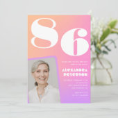 Pink Gradient Retro Foto 86. Geburtstag Einladung (Stehend Vorderseite)