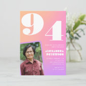 Pink Gradient Retro Foto 94. Geburtstag Einladung (Stehend Vorderseite)
