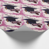 Pink Graduation Cap & Diploma Wrapping Paper Geschenkpapier (Ecke)