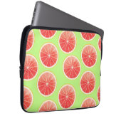 Pink Grapefruit Slices Pattern Laptopschutzhülle (Vorne Rechts)