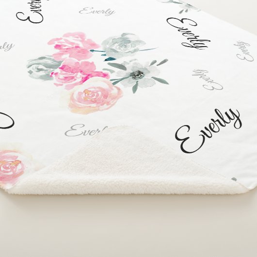 Pink Grau Floral Wasserfarben Mädchenname Sherpadecke (3/4)