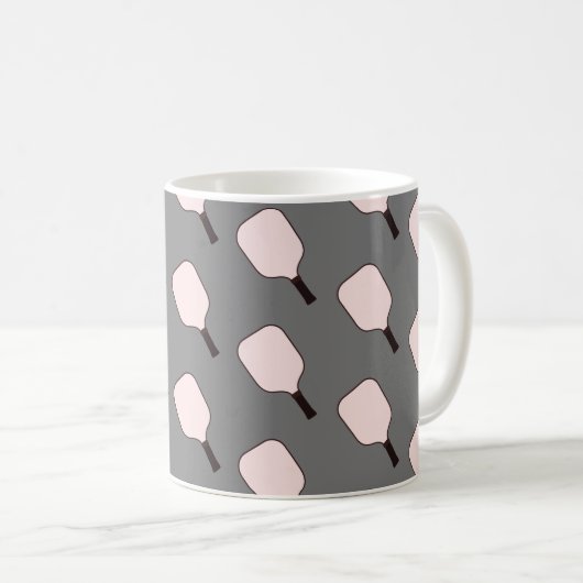 Pink-graue Pickleball-Tasse Kaffeetasse (VorderseiteRechts)