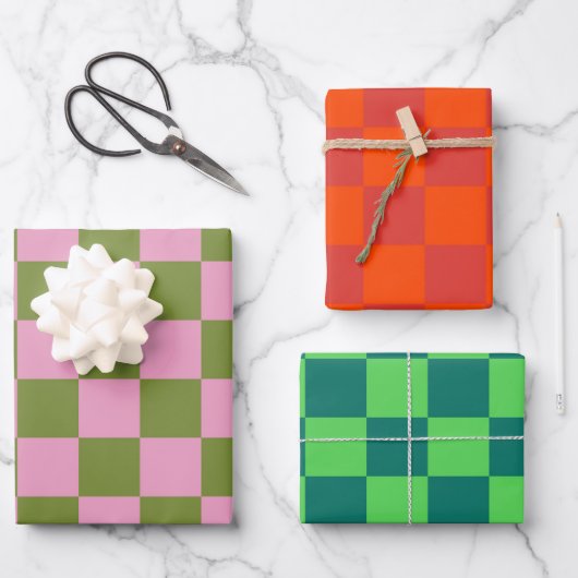 Pink Green Checkered Gingham Pattern Geschenkpapier Set (Vorderseite)