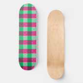 Pink Green Gingham Karo Design Skateboard (Vorderseite)