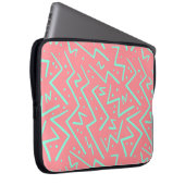 Pink & Green Retro Psychedelic Design Laptopschutzhülle (Vorne Rechts)