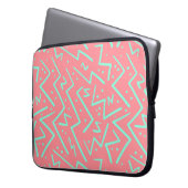 Pink & Green Retro Psychedelic Design Laptopschutzhülle (Vorderseite Links)