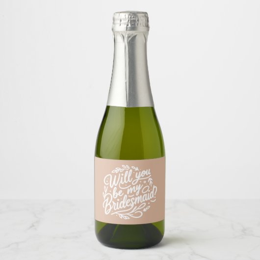 Pink Hand lettered Bridesmaid Proposal Champagne Schaumweinetikett (Vorderseite)
