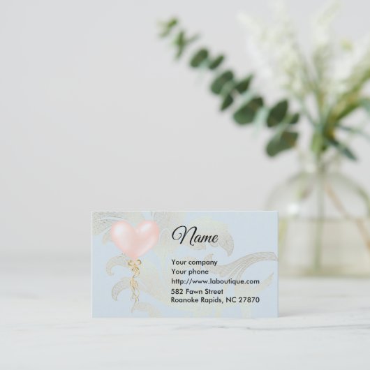Pink Heart Balloon und Florals Business Card Visitenkarte (Stehend Vorderseite)