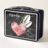 Pink Heart Feathers Black Marble BG Personalized Metall Brotdose (Vorderseite)
