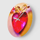 Pink Heart Necklace Große Wanduhr (Winkel)