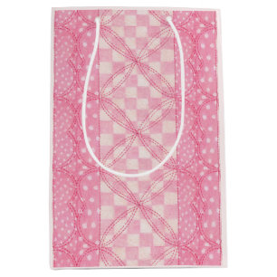 PINK HEART QUILT Mittlere Geschenktasche Geschenktüte