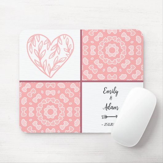 Pink Hearts Muster Couple Names Mousepad (Mit Mouse)