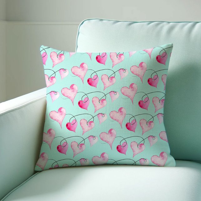 Pink Hearts Muster Wasserfarbe Kissen (Valentines decor watercolor hearts pillow art by Victoria Grigaliunas of Do Tell A Belle)