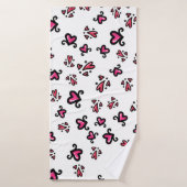 Pink Hearts Pattern – Cute Doodle Design Badehandtuch (Badehandtuch)
