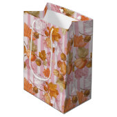 Pink Herbstleaves and Acorns Pattern - Fall Mittlere Geschenktüte (Vorderseite Schrägansicht)