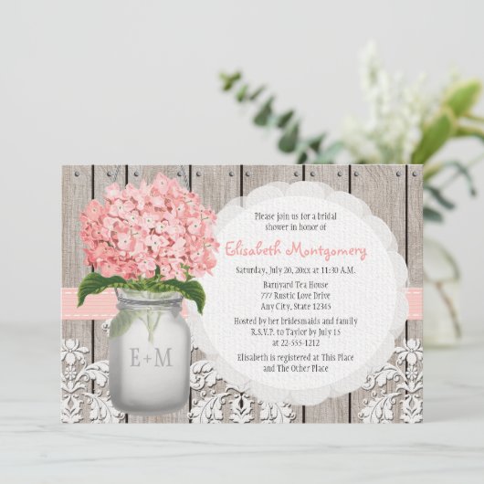 Pink Hydrangea Mit Monogramm Mason Jar Brautparty Einladung (Stehend Vorderseite)