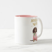 Pink Joyeux Noël Dachshund Christmas Mug Zweifarbige Tasse (VorderseiteRechts)
