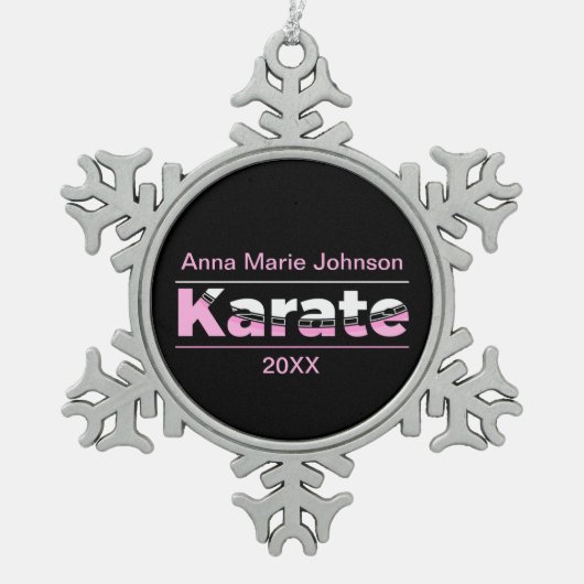 Pink Karate Martial Arts Moderne Typografie Schneeflocken Zinn-Ornament (Vorderseite)