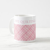 PINK KARO QUILT Weiße Tasse + Text (Vorderseite Links)