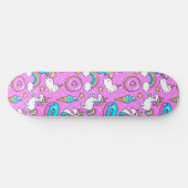 Pink Kitschy glittery lustiges Unicorn und Kitty Skateboard (Horizontal)