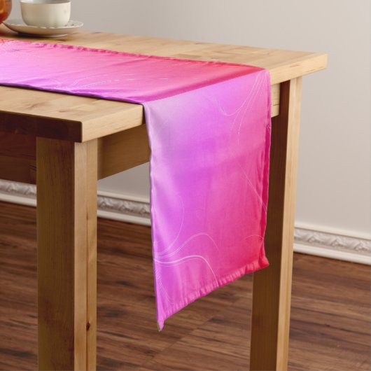 Pink Kurzer Tischläufer (Beispiel)