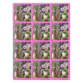 Pink Lace Edge Meerkat Collage, Tischdecke (Vorderseite)