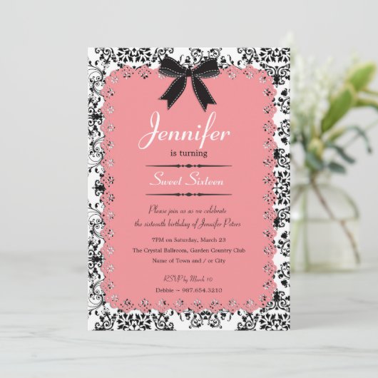 Pink Lace und Black & White Damask Sweet 16 12x18 Einladung (Stehend Vorderseite)