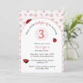 Pink Ladybug Girls Birthday  Invitation Einladung (Stehend Vorderseite)
