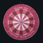 Pink Lavender Custom Phrase Team Name Dartscheibe<br><div class="desc">Dies wäre ein phantastisches Geschenk für ein Paar für das Spielzimmer in ihrer neuen Zuhause (oder in der Garage?). Vielleicht für eine Mädchen-Höhle oder sie vergossen! Lassen Sie sich von ihren Freunden überraschen und zeigen Sie ihr wirklich cooles neues, individuelles Dartboard mit einem ganz eigenen Satz darauf! Oder vielleicht ihr...</div>