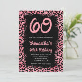Pink Leopard Painted Black 60. Geburtstag Einladung (Stehend Vorderseite)