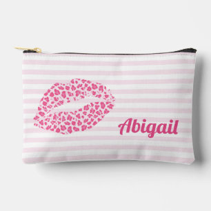 Pink Leopard Print Kiss - Personalisiert Zubehörtasche