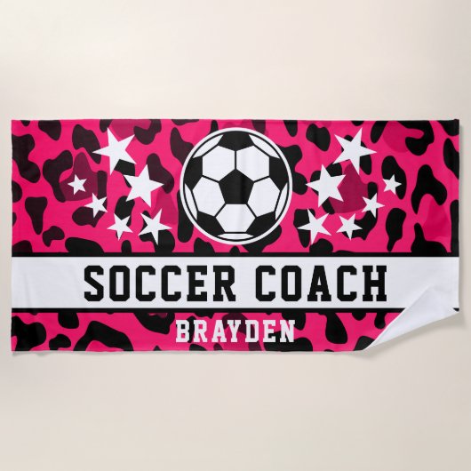 Pink Leopard Print Soccer Name Strandtuch (Vorderseite)