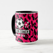 Pink Leopard Print Soccer Name Tasse (Vorderseite Links)
