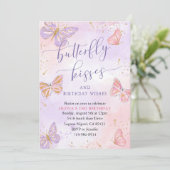 Pink Lila Gold Butterfly Kisses Birthday Einladung (Stehend Vorderseite)