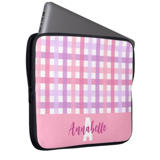 Pink Lila Pastell Gingham Pattern Monogram Laptopschutzhülle (Vorne Rechts)