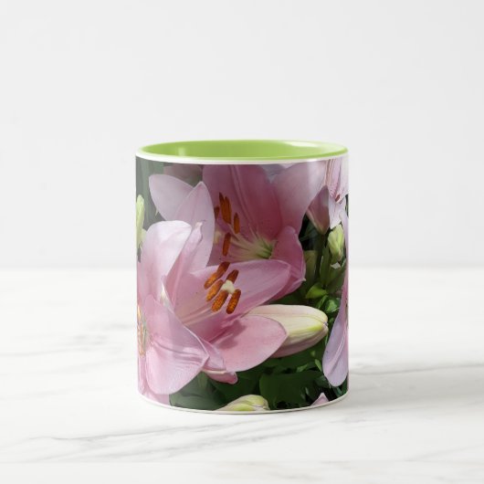 Pink Lilies Zweifarbige Tasse (Mittel)