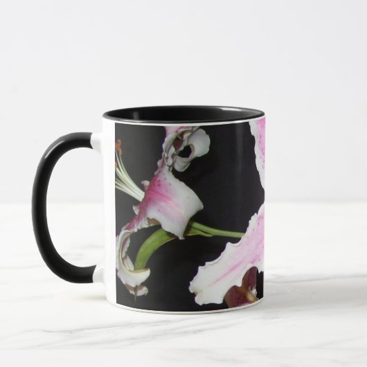 Pink Lily Blume Tasse (Links)