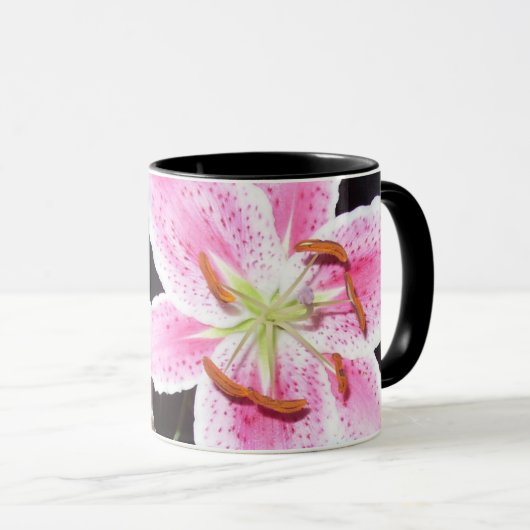Pink Lily Blume Tasse (VorderseiteRechts)