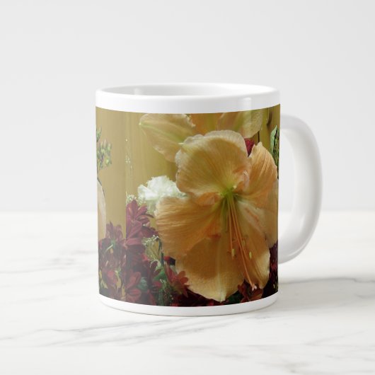 Pink Lily Bouquet Tasse (Vorderseite Rechts)