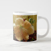 Pink Lily Bouquet Tasse (Rechts)