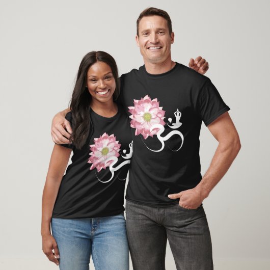 Pink Lotus Blume Yoga & Zen Calligraphy Om Om T-Shirt (Unisex)