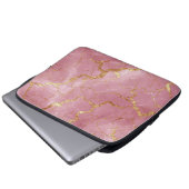 Pink Marble Background With Gold Veins Laptopschutzhülle (Vorne Knopf)