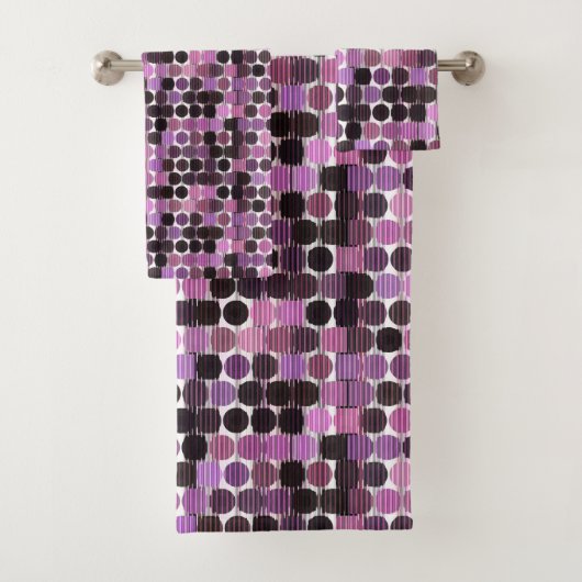 Pink, Mauve and black rose geometric Badhandtuch Set (Insitu)
