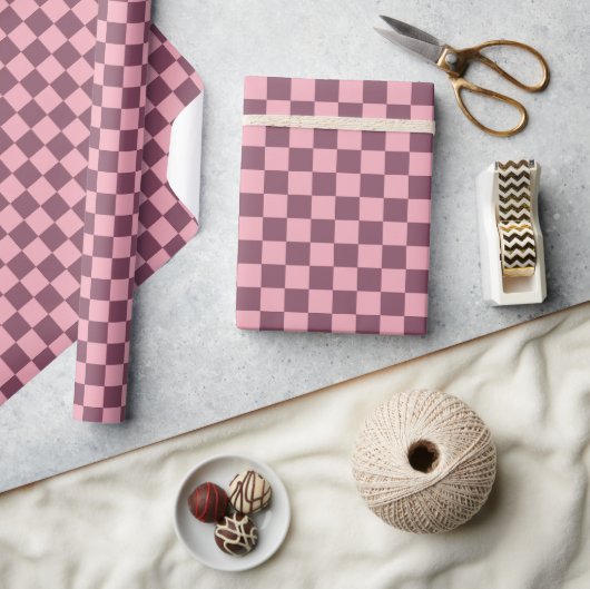Pink Mauve Checkerboard Checkered Girly Retro Y2K Geschenkpapier (Kunsthandwerk)