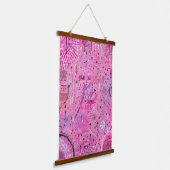 Pink Maximalist Abstract: Raspberry Sundae Wandteppich Mit Holzrahmen (Gewinkelt)