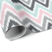 Pink Mint Gray Zigzags Ikat Muster Geschenkpapier (Rolleneckpunkt)