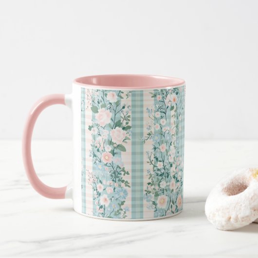 Pink Mint Green Floral Gingham Grand Millennium Tasse (Mit Donut)